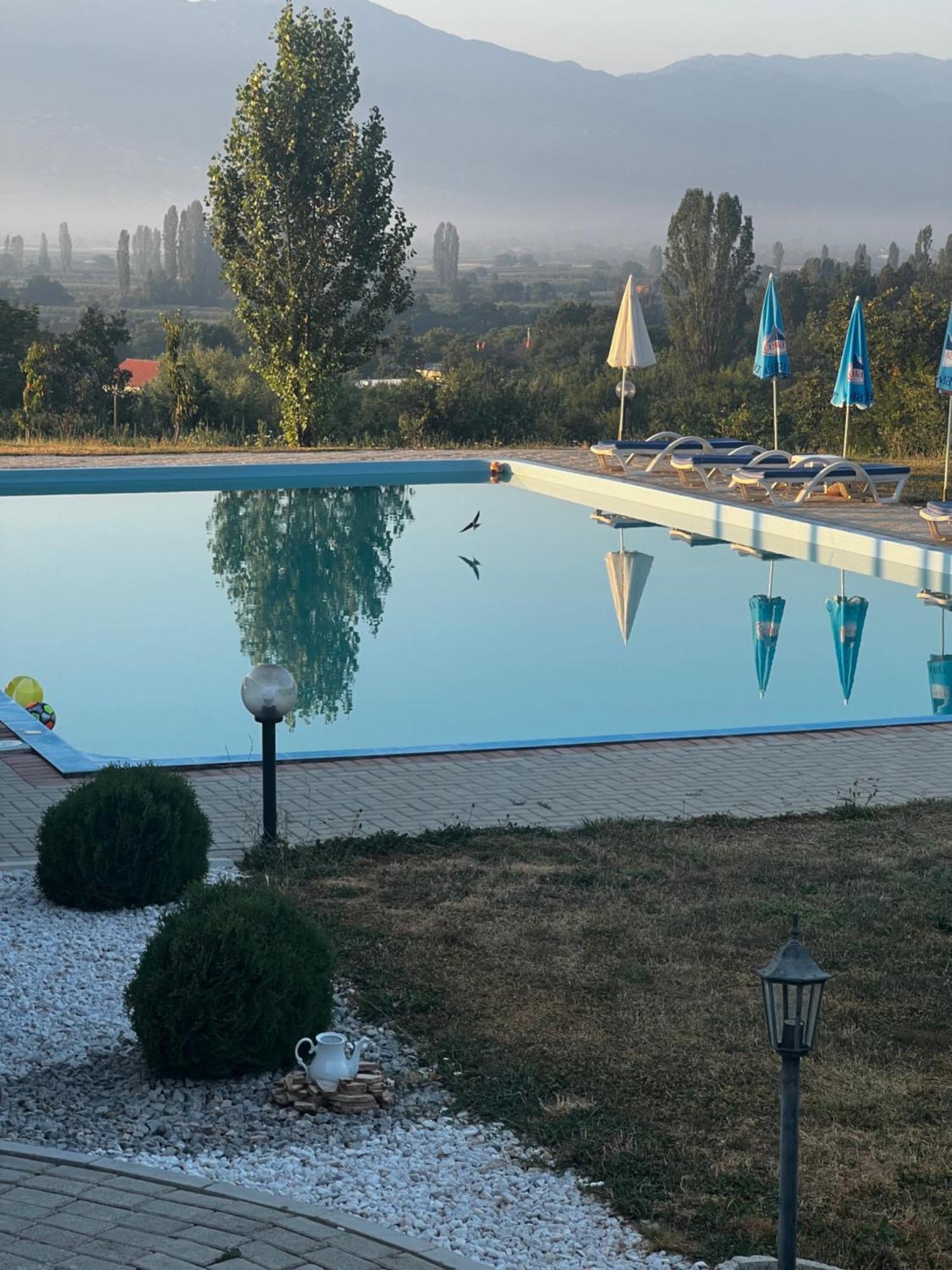 Complex Praga Hotell Gorno Lakocerej Eksteriør bilde